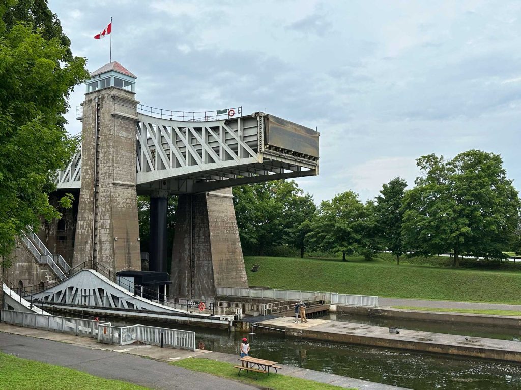 The Great Loop Yacht Guide | Routes, Bridges & Tips | BYS