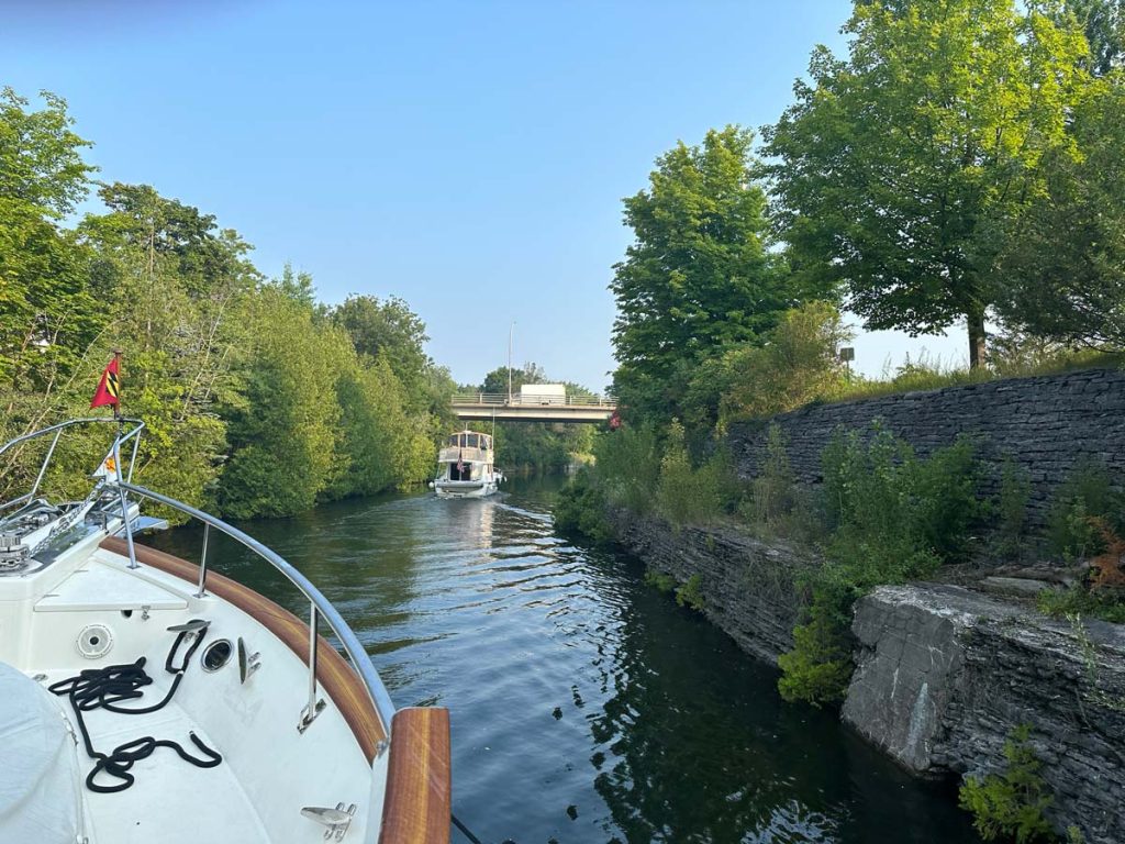 The Great Loop Yacht Guide | Routes, Bridges & Tips | BYS